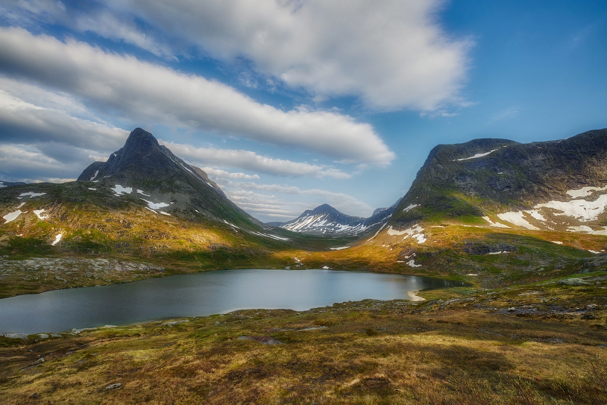 _DSC1516MinD.jpg - "Alnesvtnet Lake" Norwegia 2022
