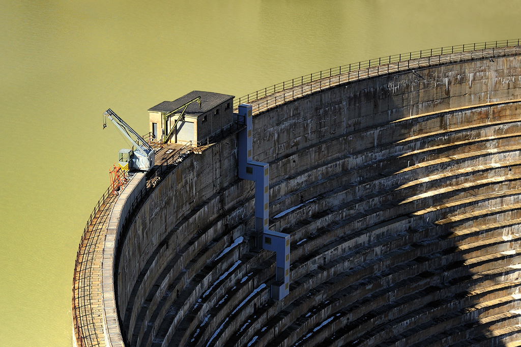 DSC_5263CropOrgM.jpg - * Zapora II *