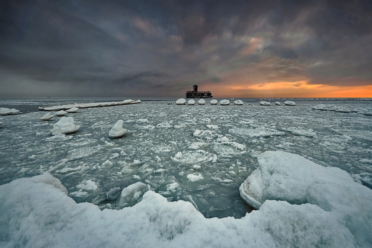 DSC_7557minD.jpg - * Zimowa Torpedownia *