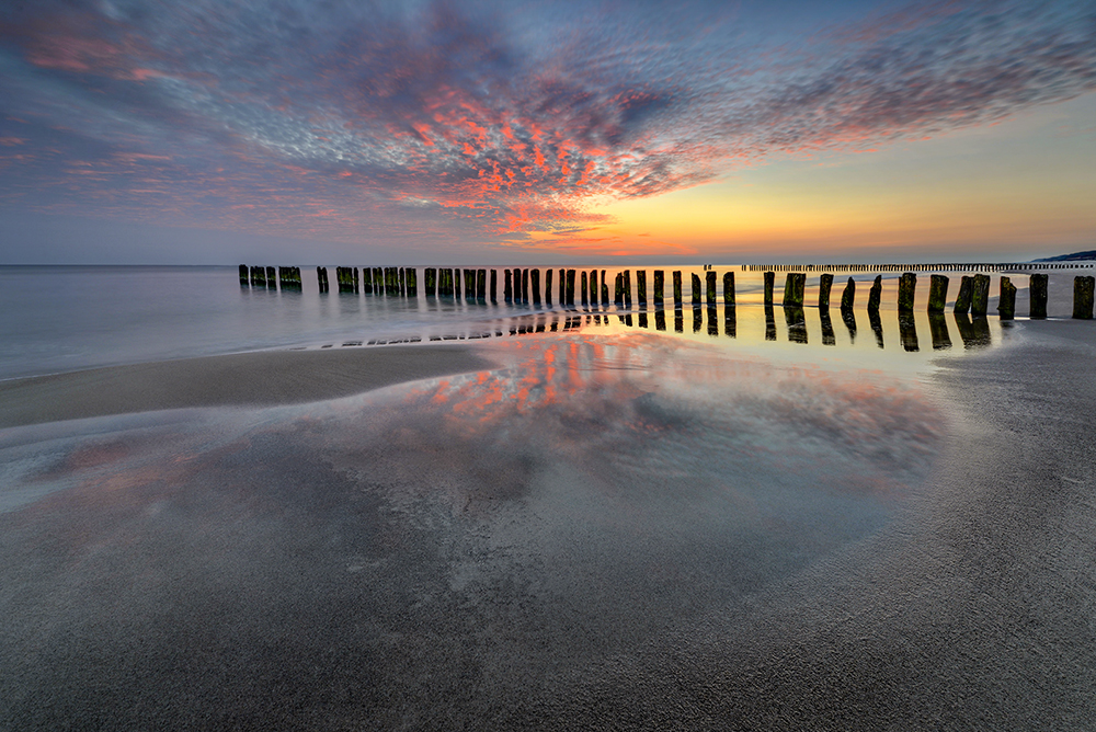 DSC_2960Min.jpg - * Budzi sie dzien * 29 04 2015 fotografia uzyskała tytul fotografi dnia na portalu PhotoNet http://photo.net/photodb/photo?photo_id=17995737