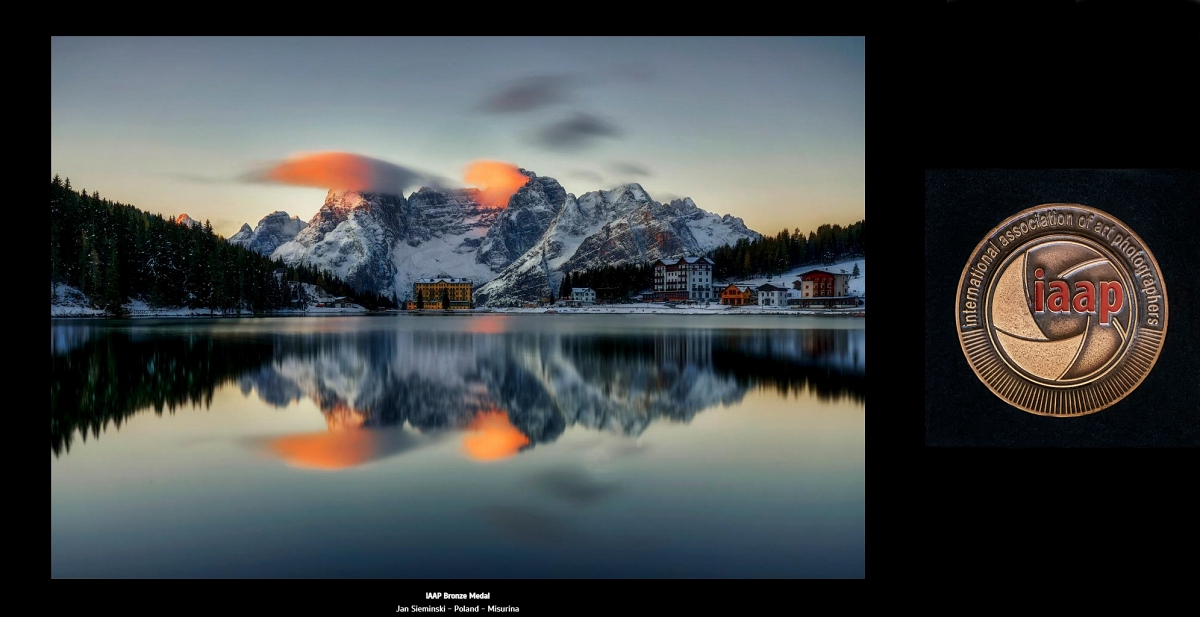 Contrast 2021 Bosnia Hercegowina MISURINA  IAAP Bronz.jpg - marzec 2021 - w  konkursie International Exibition Of Art Photography pod patronatem Photographic Society Of America ,  fotografia MISURINA otrzymała IAAP Branze Medal, oprocz tego Maj 2021 w konkursie Sigma Academy of Photography International Contest 2021, pod patronatem Photographic Society of America,  fotografia 'Misurina" Włochy otrzymała wyroznienie "MCC HM"